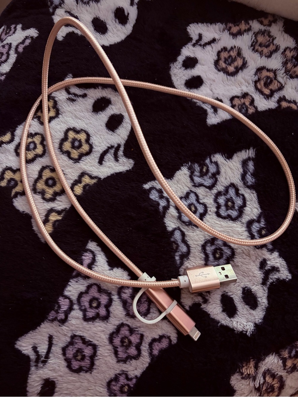 Rose Gold Braided Charging Cable with Lightning Tip